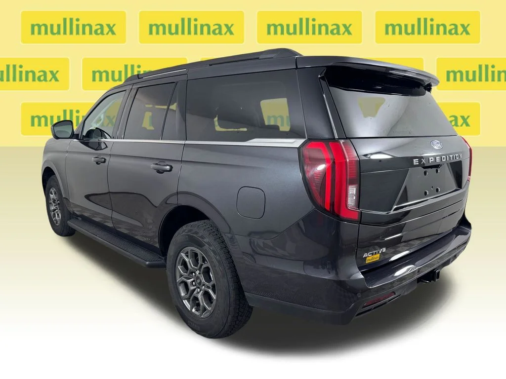 Certified Used 2025 Gray Ford Active image 11