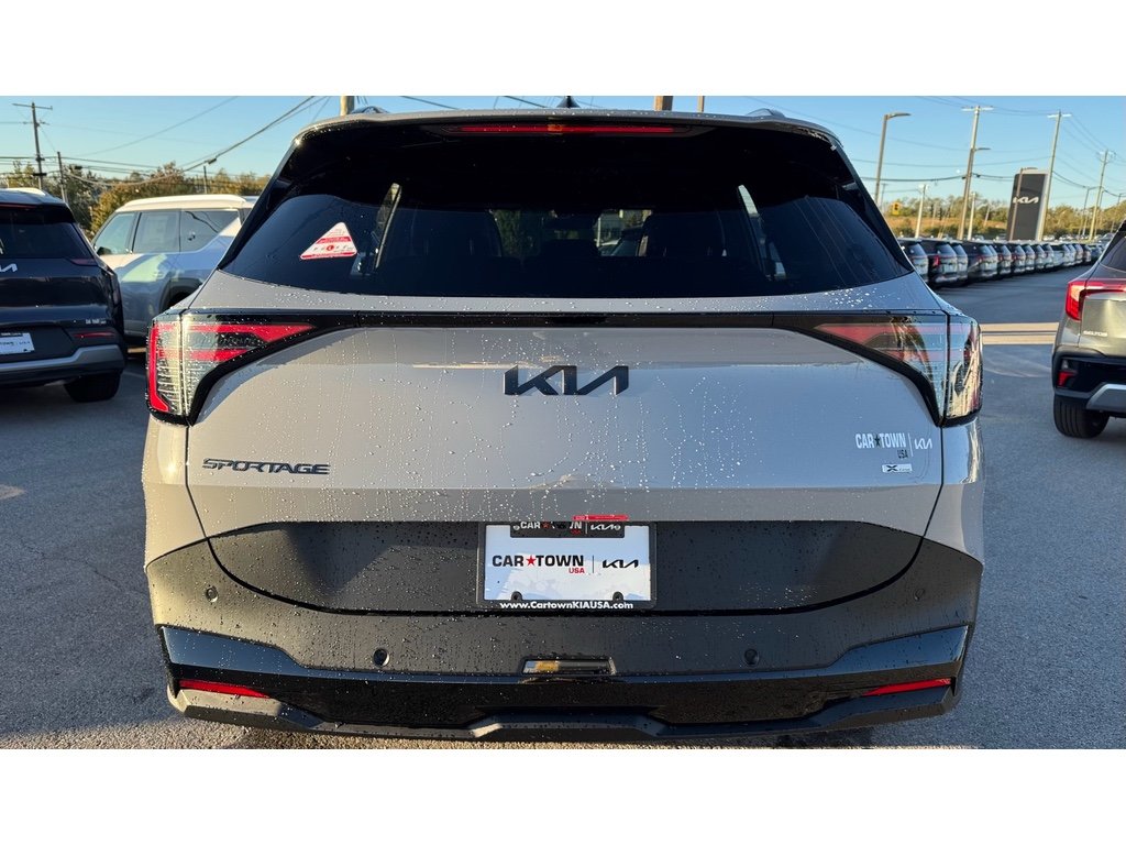 2026 Kia Sportage Plug-In Hybrid X-Line photo 2