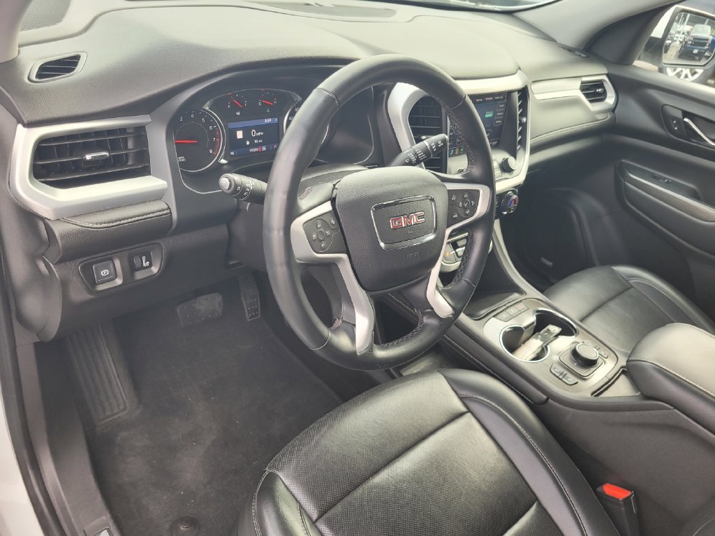 2023 GMC Acadia SLT - Photo 14