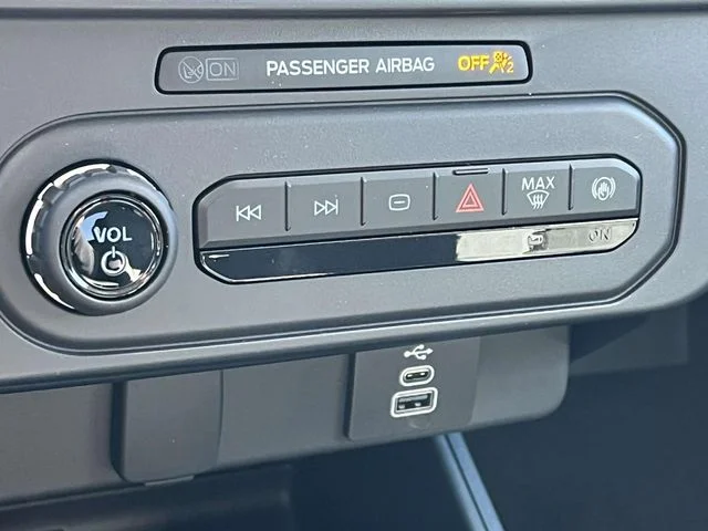 New 2025 Blue Ford XLT image 22