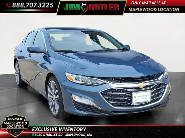 Used 2024 Lakeshore Blue Metallic Chevrolet 2LT image 6