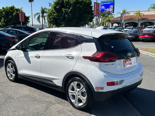 Used 2020 White Chevrolet LT image 6