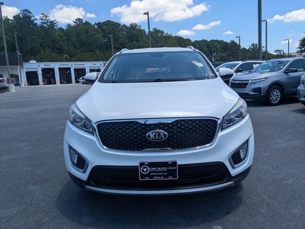 Used 2017 Snow White Pearl Kia EX image 2