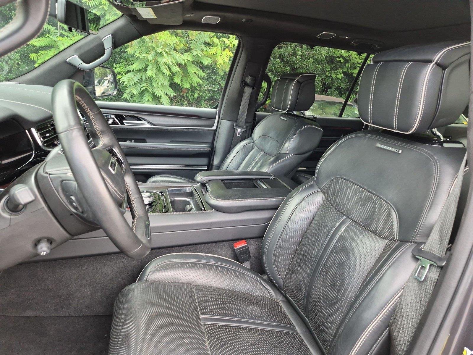 Used 2024 Baltic Gray Metallic Clearcoat Jeep Series II image 18