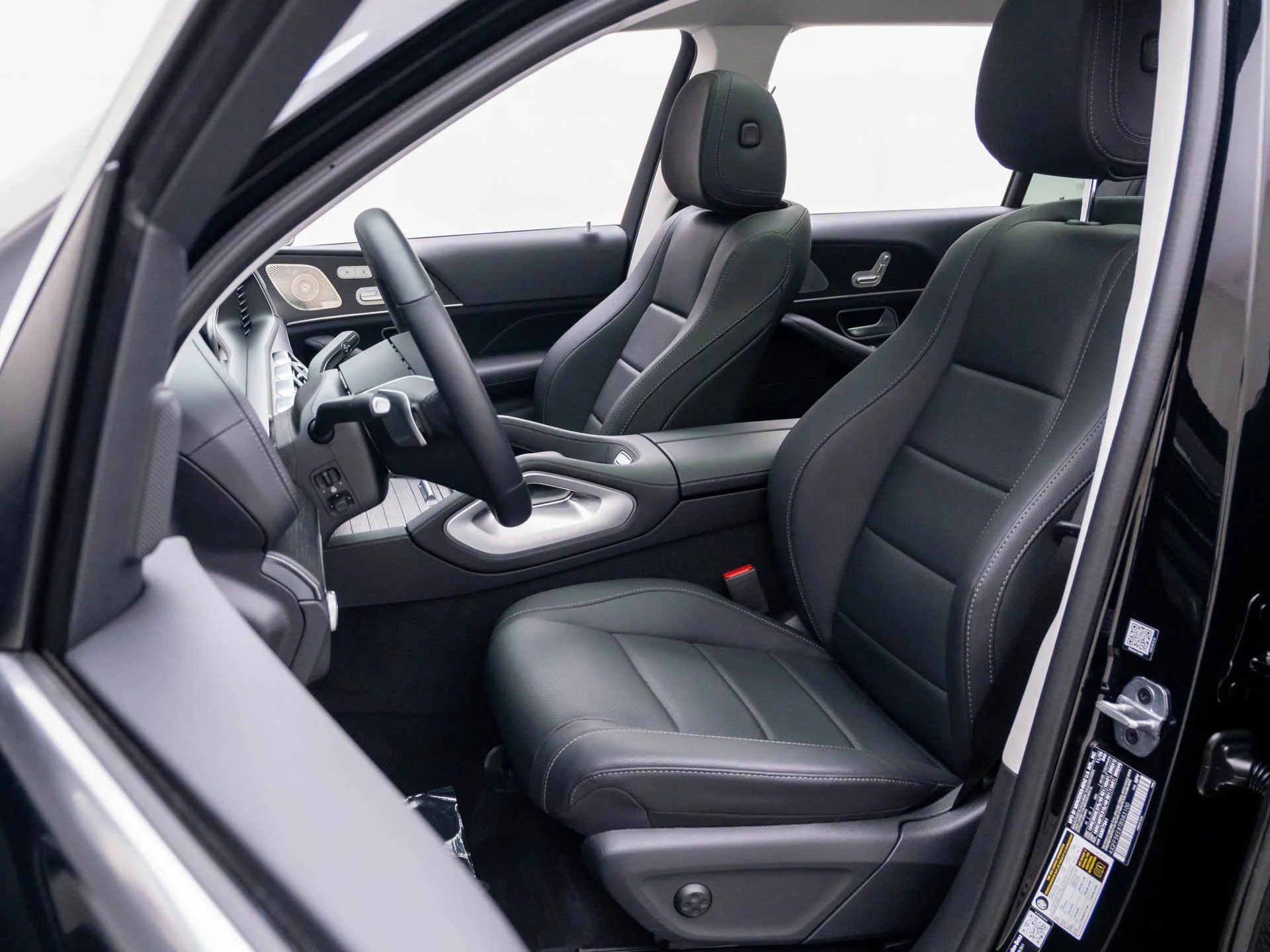 New 2026 Black Mercedes-Benz GLS 450 image 15