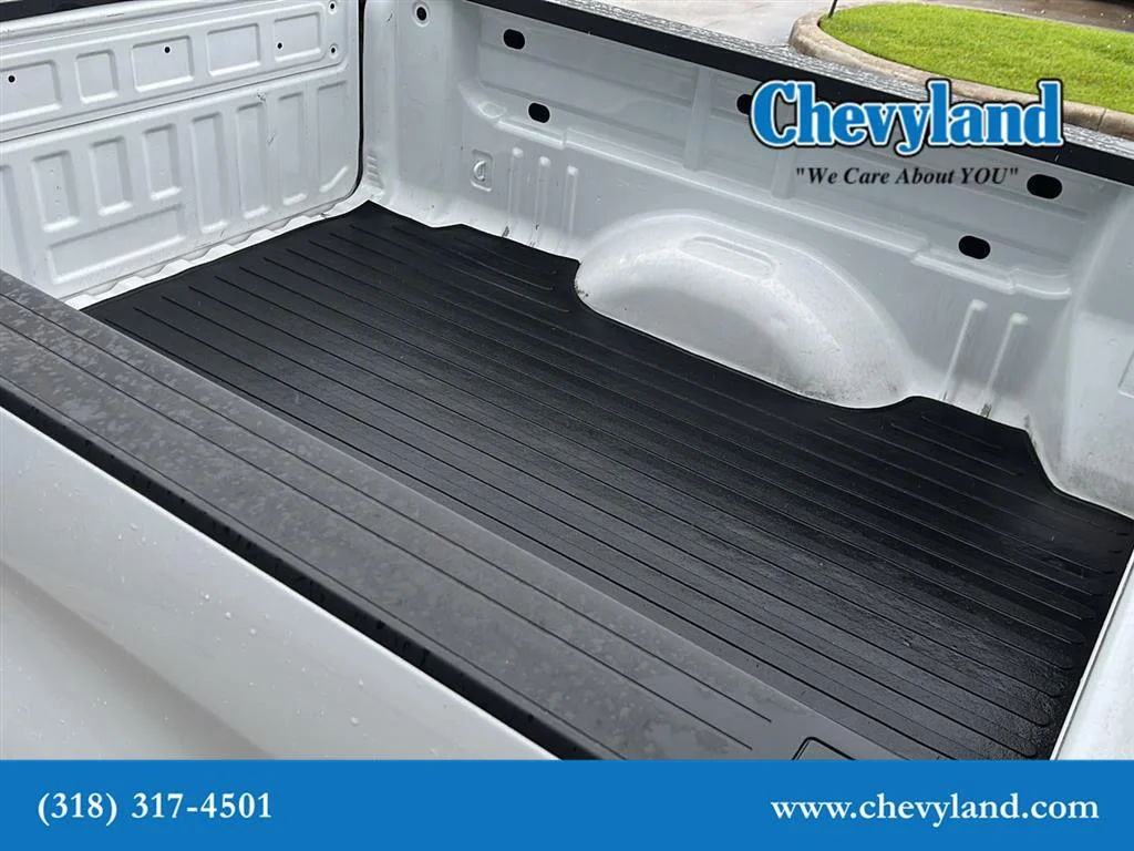 Certified Used 2016 SUMMIT WHITE Chevrolet 2WD WT image 6
