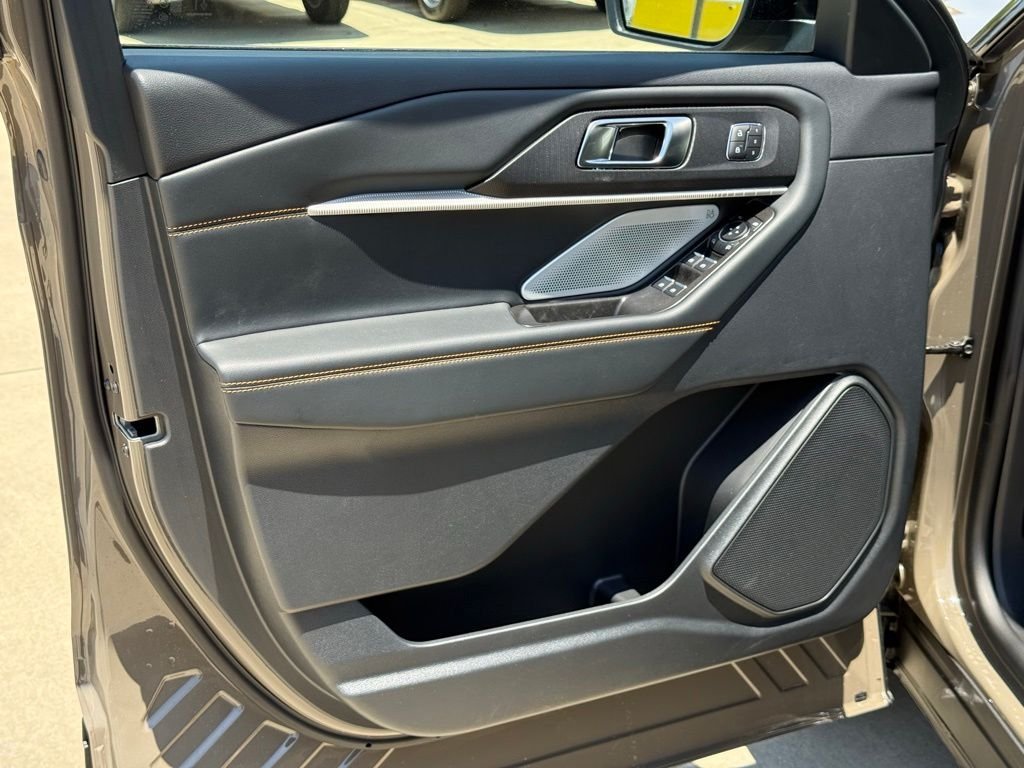 New 2026 Marsh Gray Ford Tremor® image 14