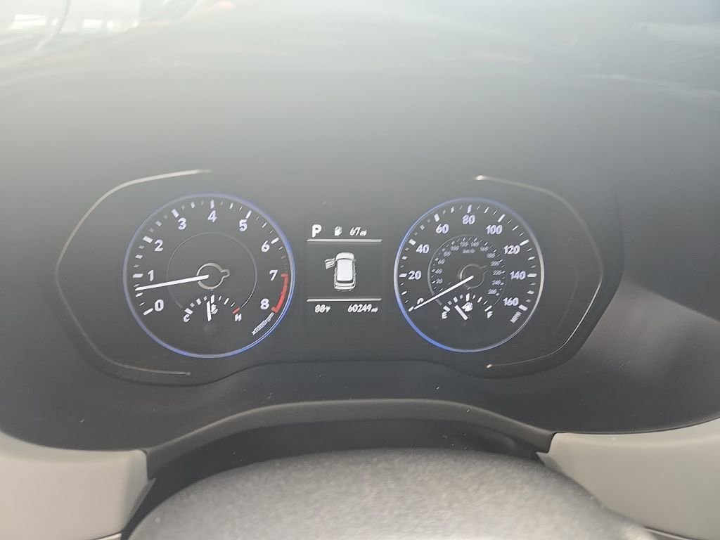 Used 2022 Abyss Black Pearl Hyundai SEL image 2