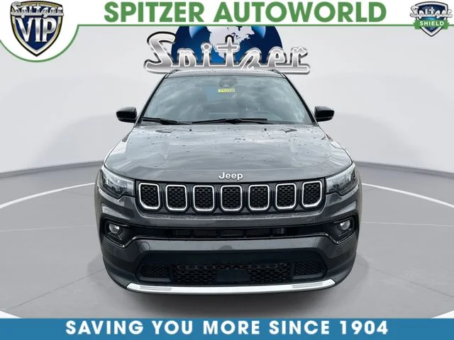 Used 2024 Metallic Jeep Limited image 3