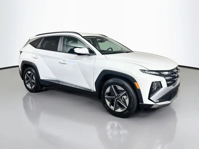 Used 2026 White Pearl Hyundai SEL image 22