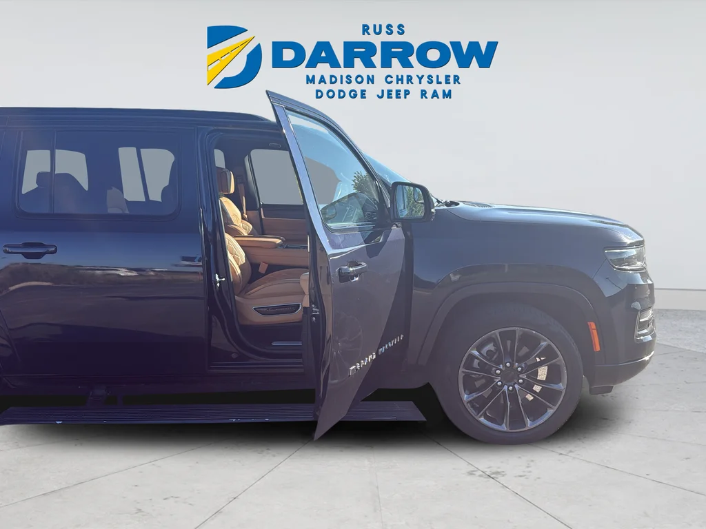 Used 2025 Black Jeep Series III image 35