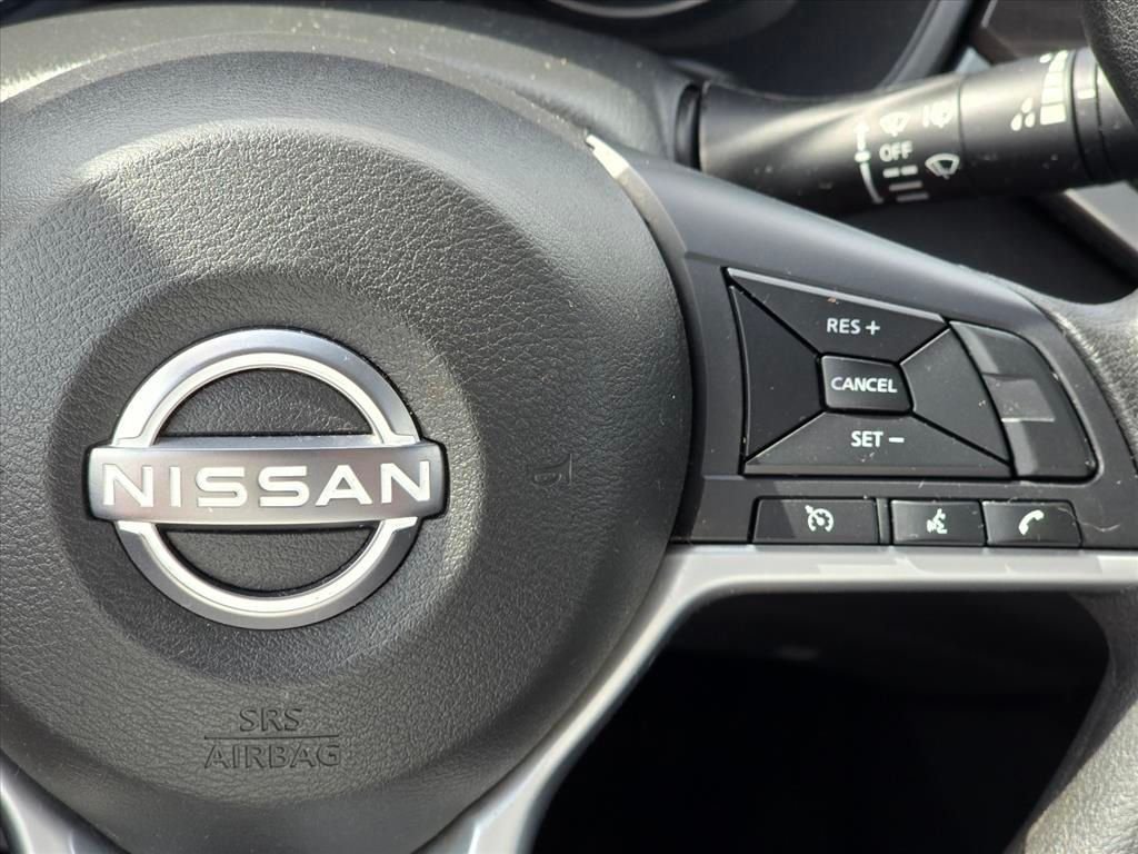 Used 2025 Black Nissan 2.5 SV image 16
