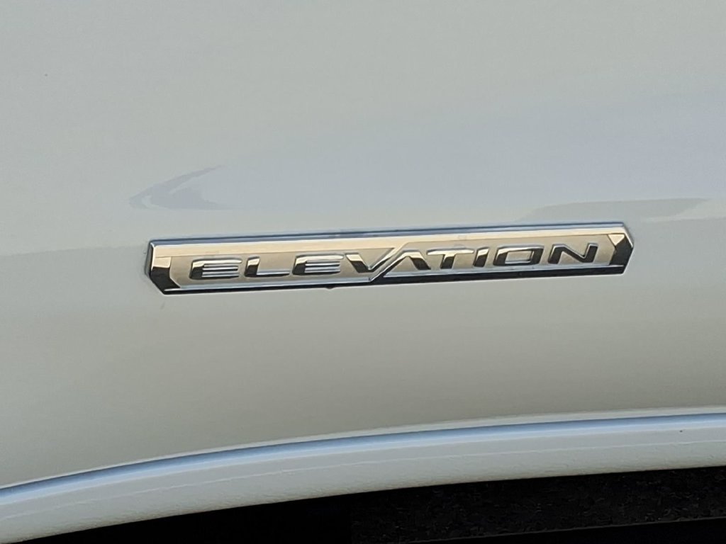 New 2026 Summit White GMC Elevation image 11