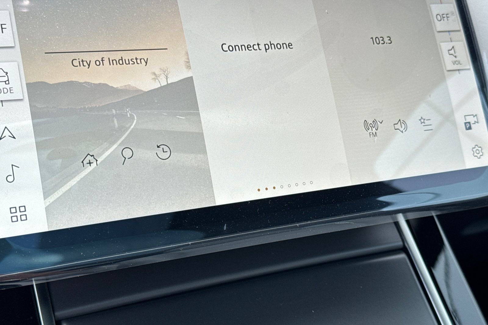 New 2026 Santorini Black Land Rover S image 23