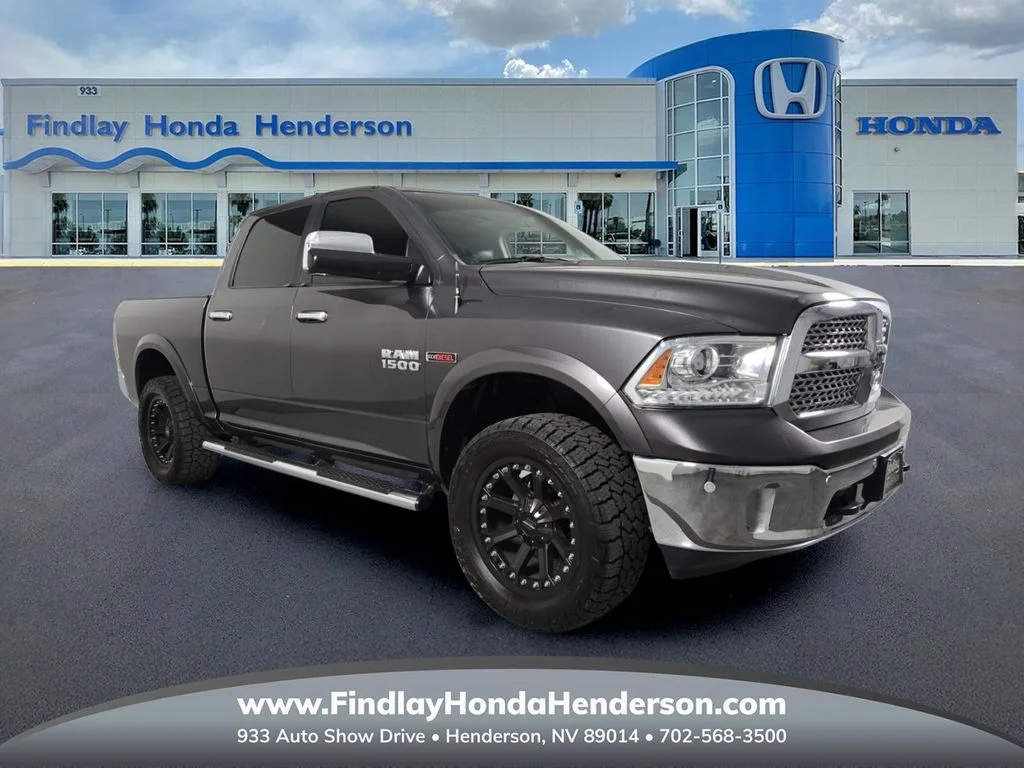 2018 RAM 1500 Laramie 4x4 Crew Cab 5'7's photo