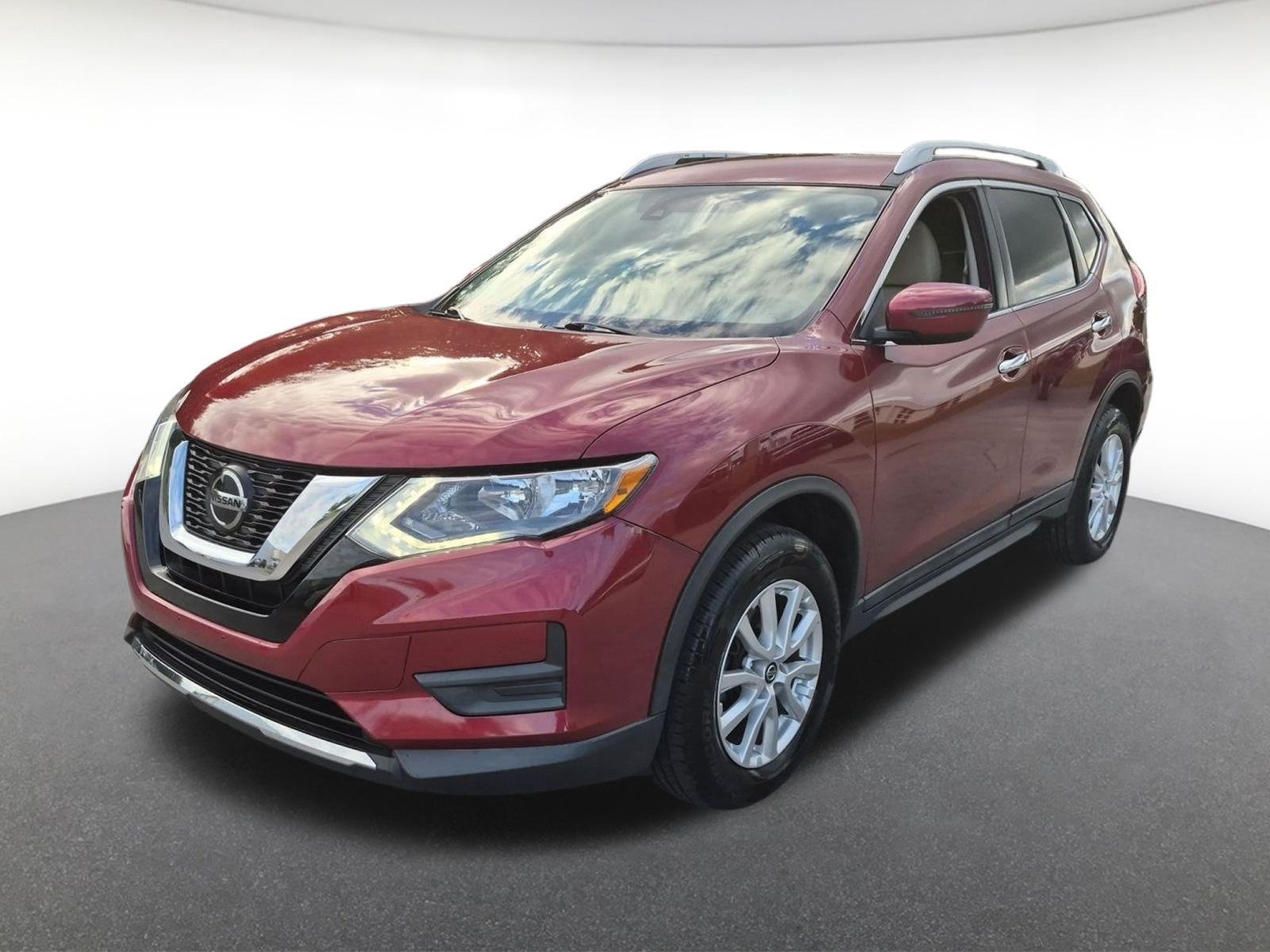 Used 2020 Scarlet Ember Tintcoat Nissan SV image 1