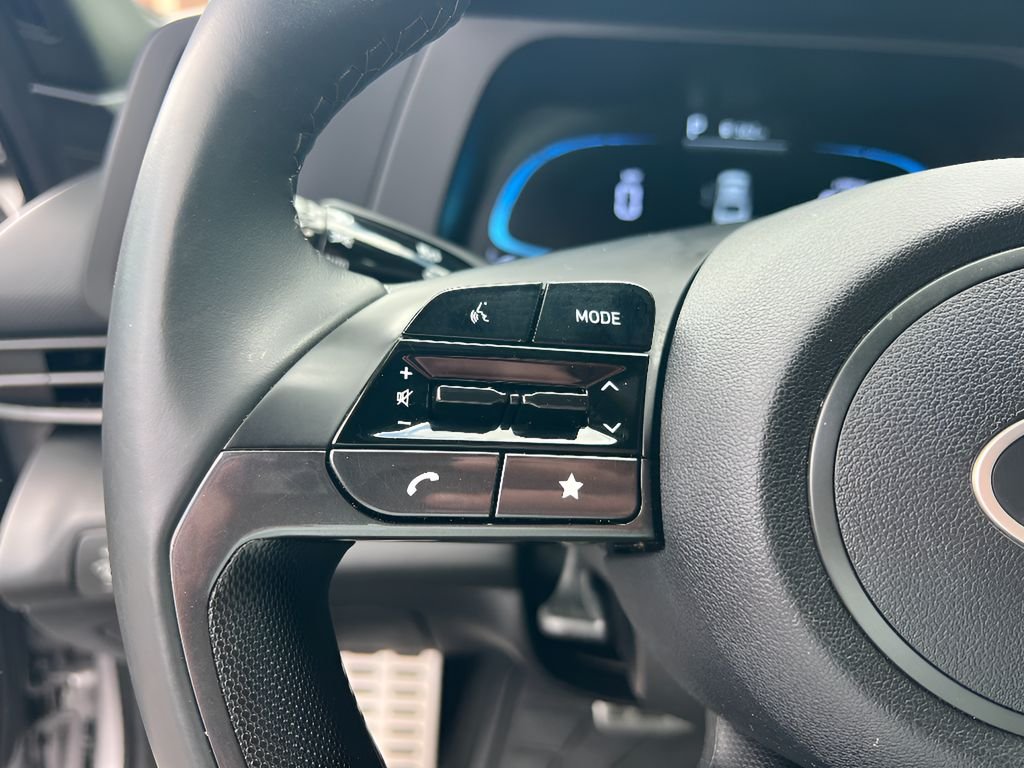2025 Hyundai Elantra SEL - Photo 22
