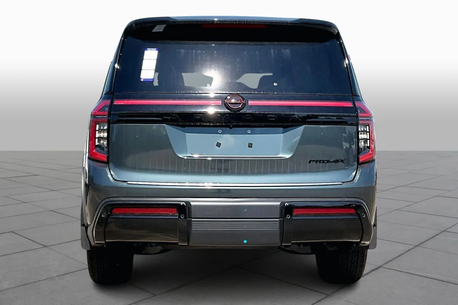 New 2026 Alpine Metallic / Super Black Two-tone Nissan PRO-4X image 4