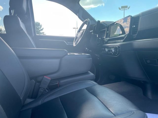 Used 2025 Titanium GMC SLT image 15