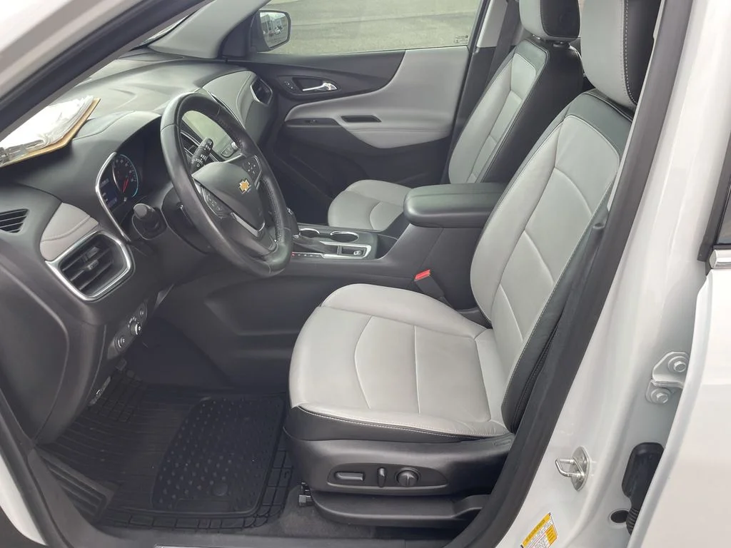 Used 2019 Summit White Chevrolet Premier image 15