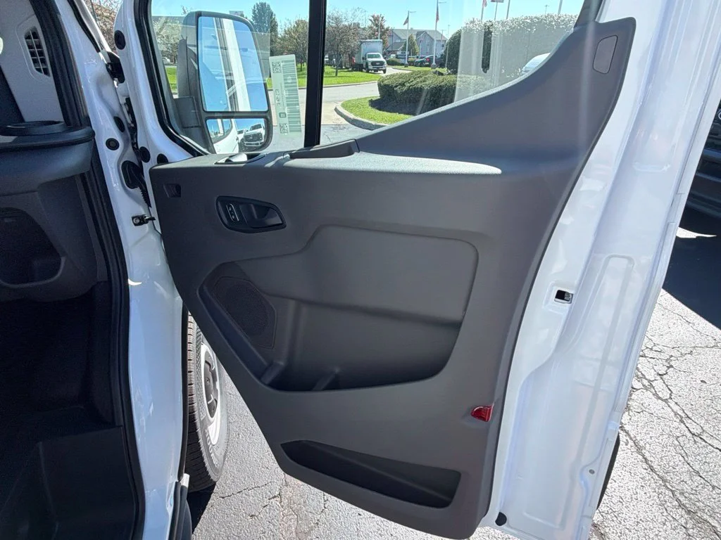New 2027 Oxford White Ford Cargo Van image 25