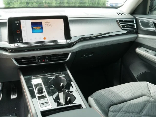 New 2026 White/off-white Volkswagen Peak Edition image 10