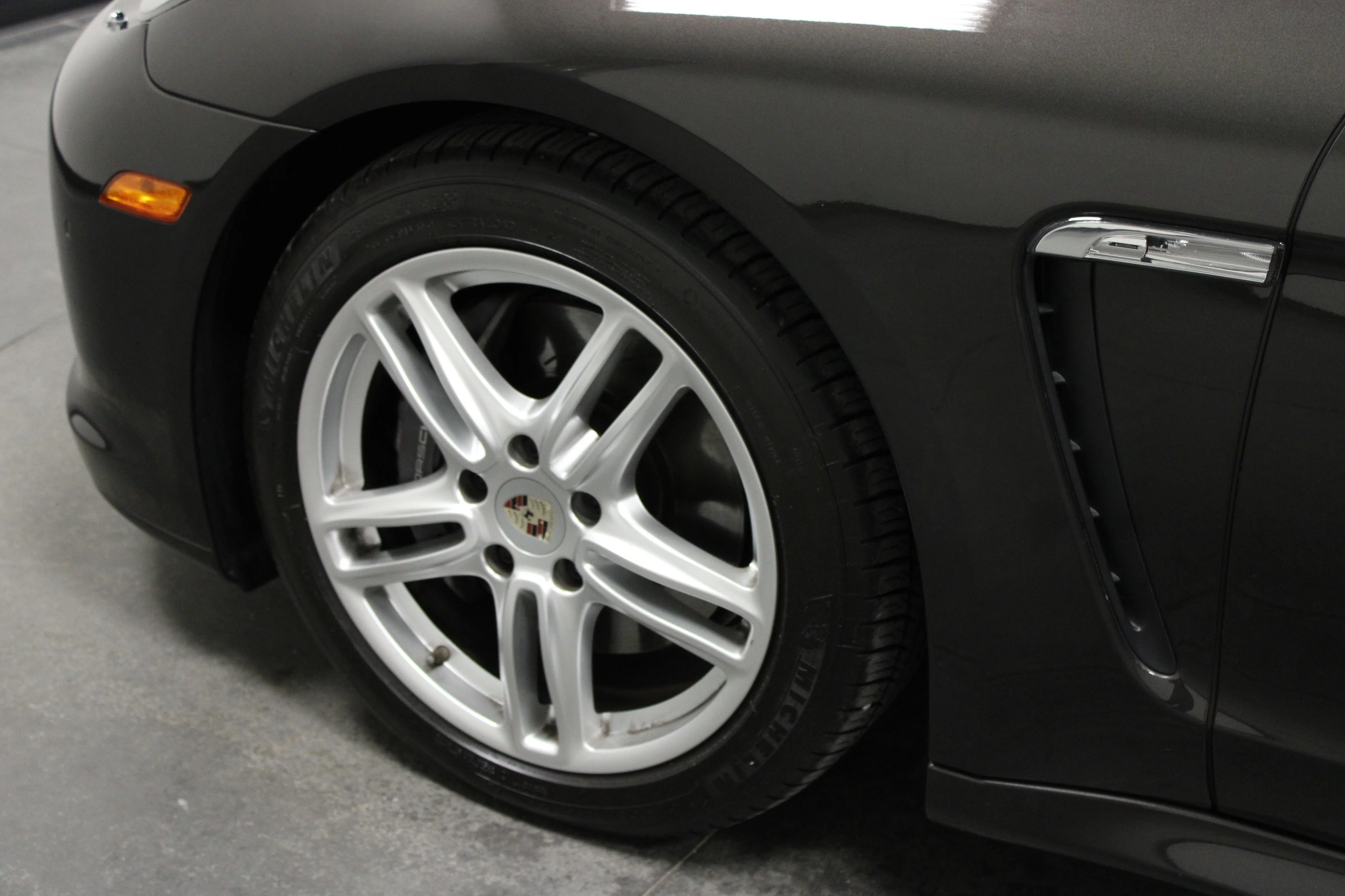 Used 2012 Carbon Grey Metallic Porsche 4 image 10