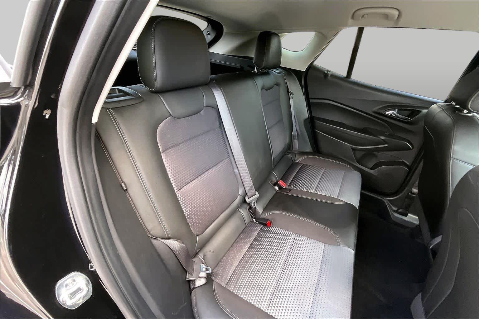 Certified Used 2025 Mosaic Black Metallic Chevrolet LT image 19