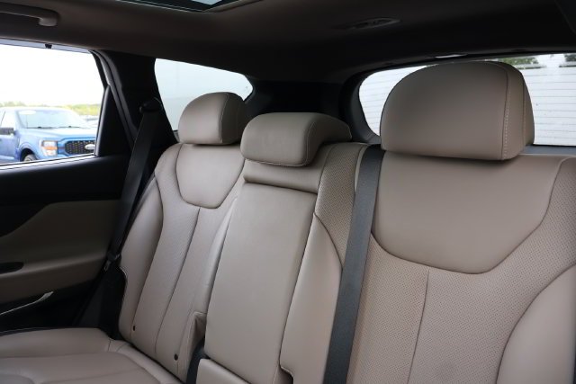 Used 2023 White Hyundai Limited image 13