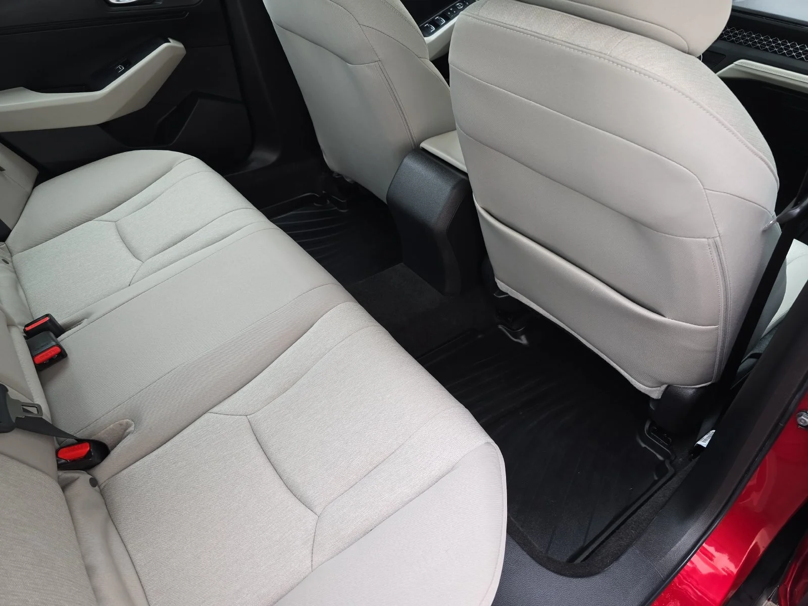 2024 Honda Accord LX - Photo 11