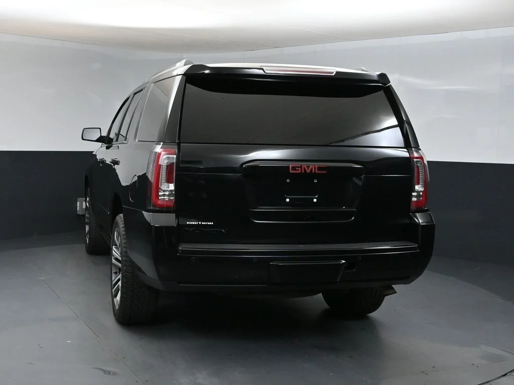Used 2019 Black GMC Denali image 3