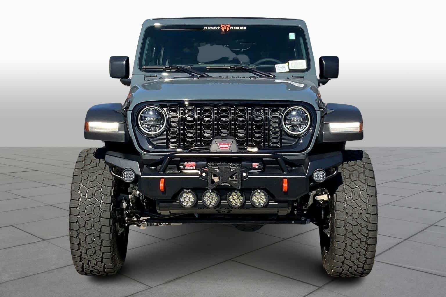 New 2025 Anvil Clear-Coat Exterior Paint Jeep Willys image 3