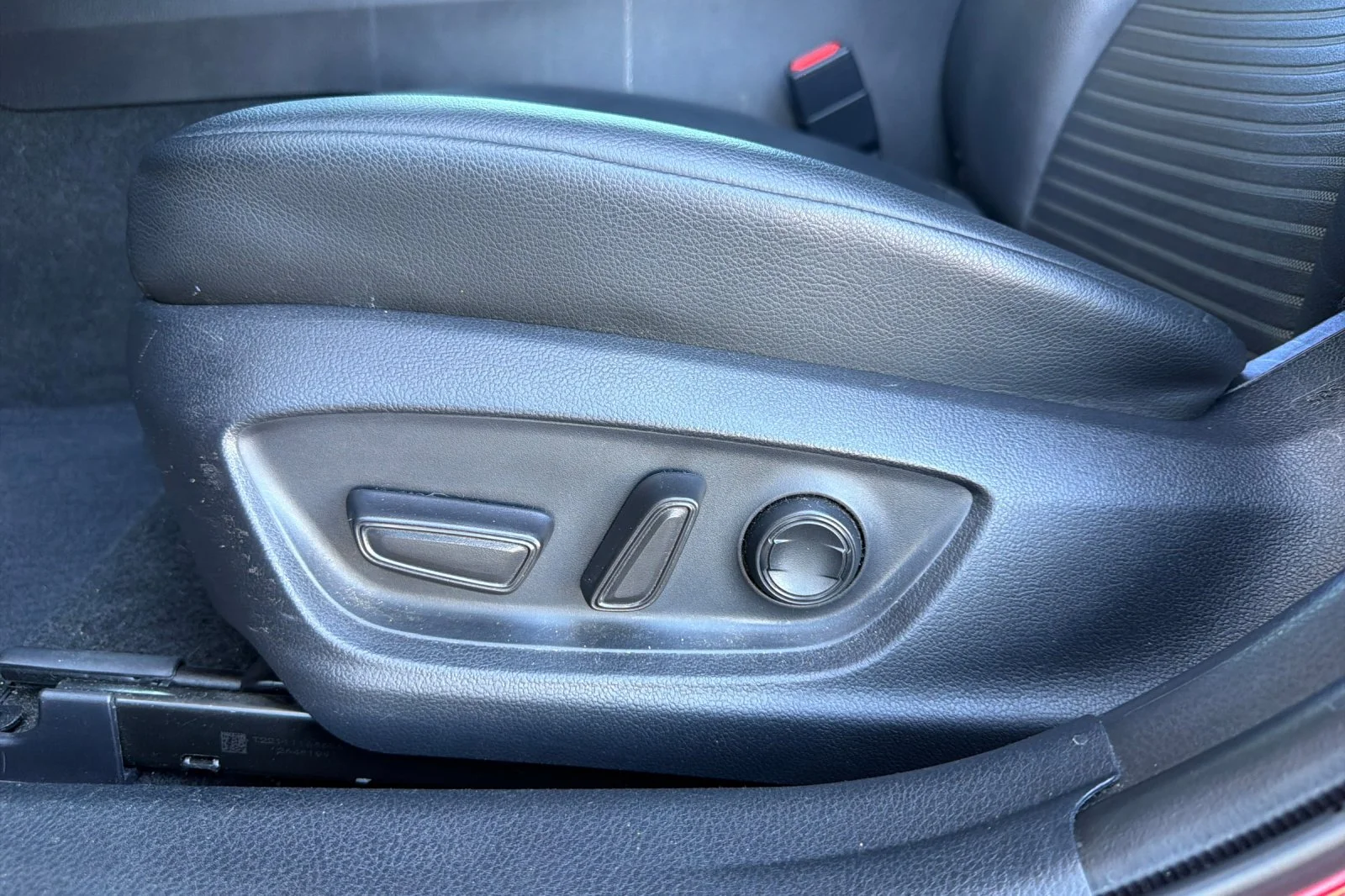 Used 2022 Red Toyota SE image 15