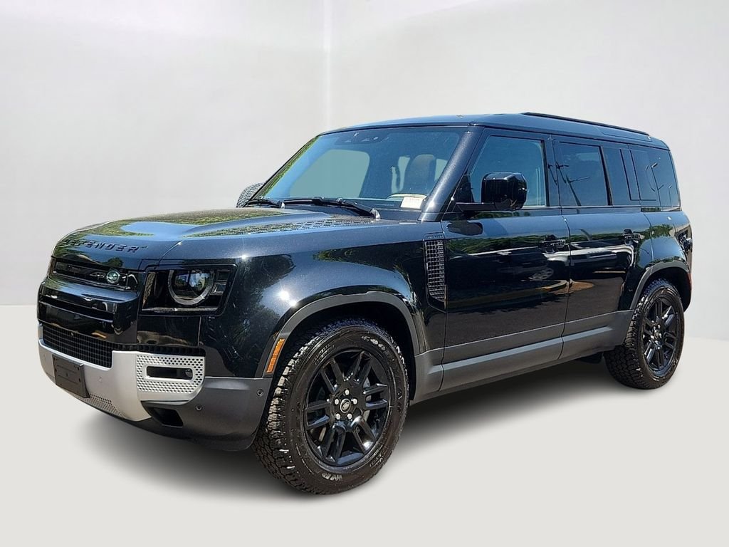 2025 Land Rover Defender 110 S P400's photo