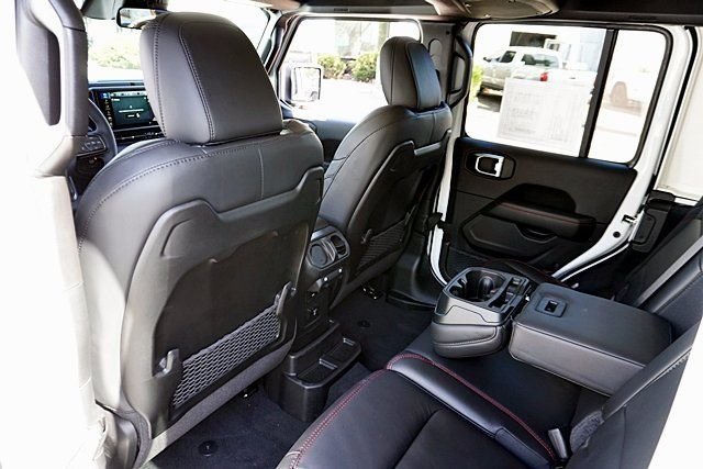 2026 Jeep Wrangler 4-Door Rubicon - Photo 22