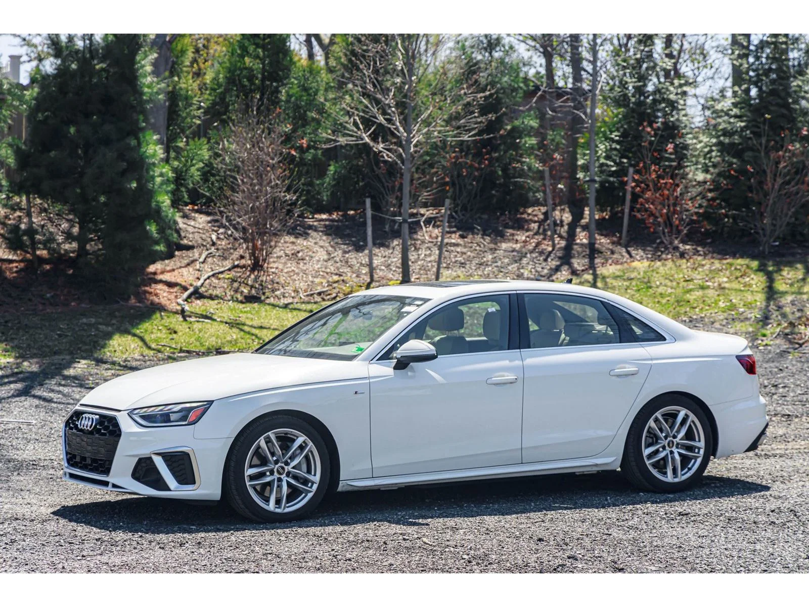 2023 Audi A4 Premium Plus - Photo 3