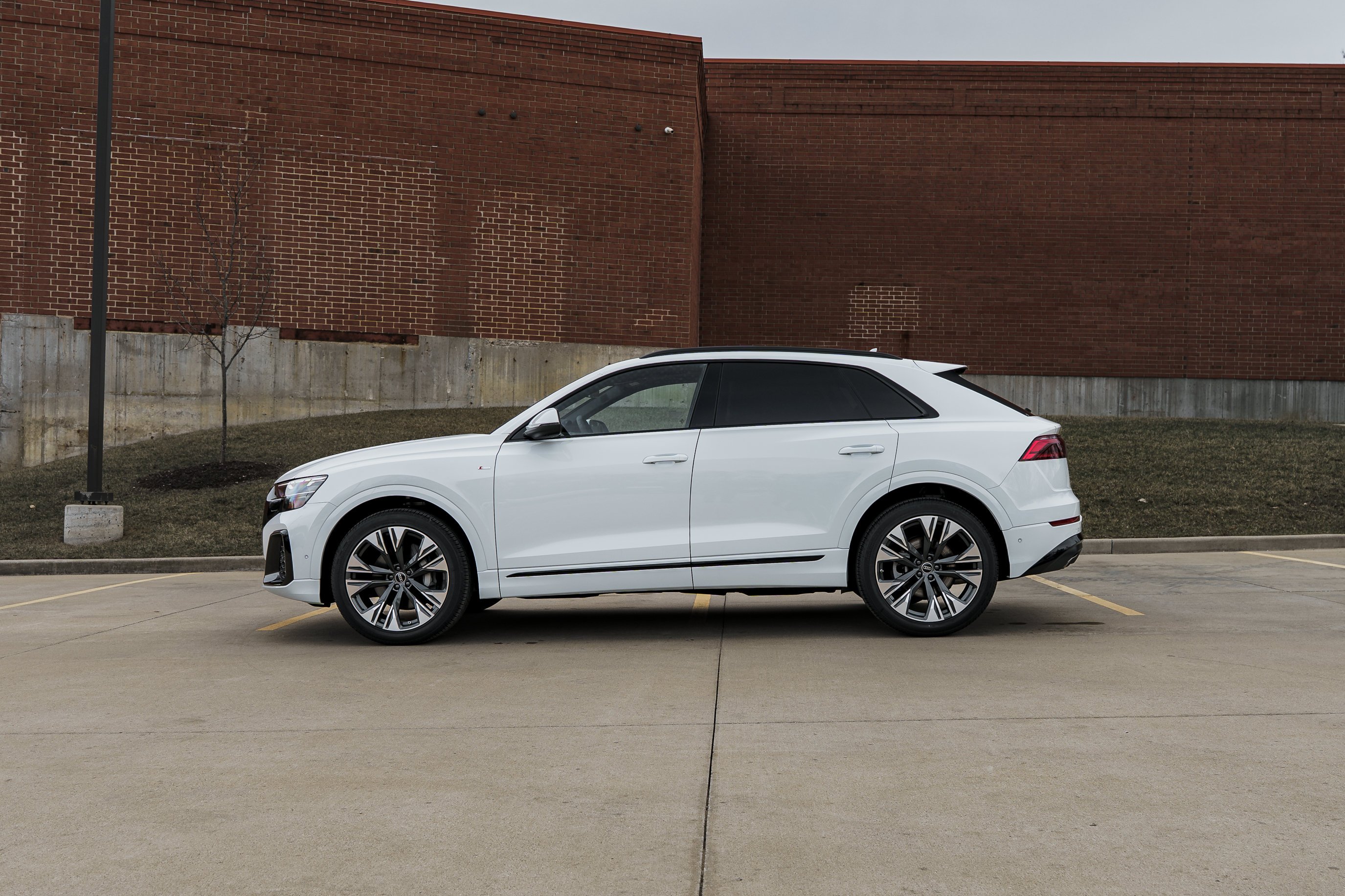 New 2026 Glacier White Metallic Audi Premium Plus image 6