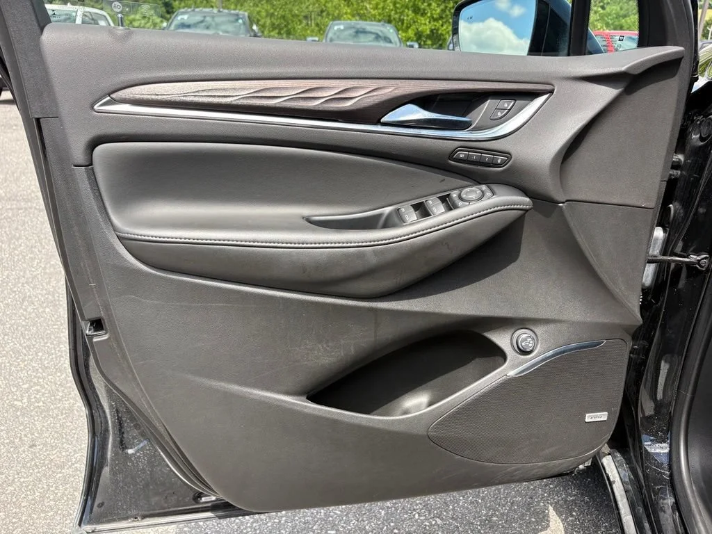 2023 Buick Enclave Avenir - Photo 44