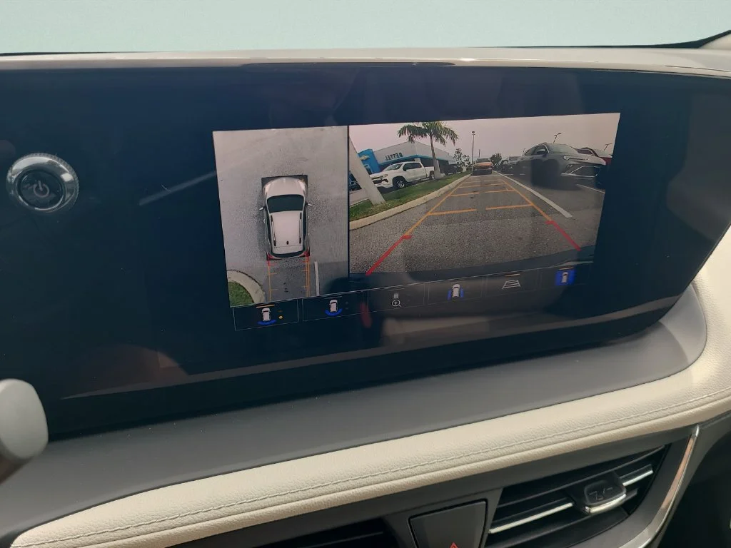 New 2026 Ocean Blue Metallic Buick Avenir image 17