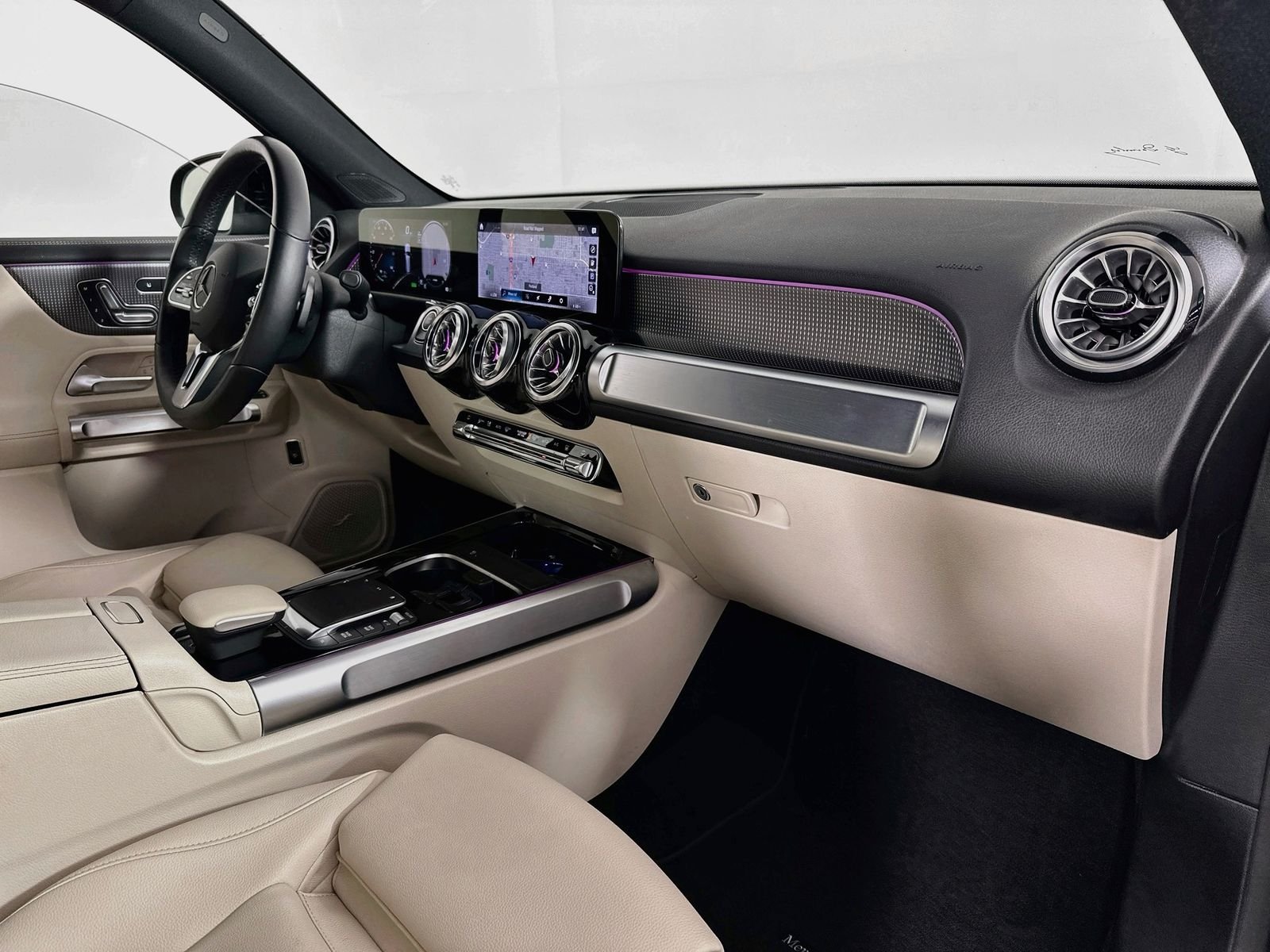 Used 2023 Black Mercedes-Benz 300 image 30