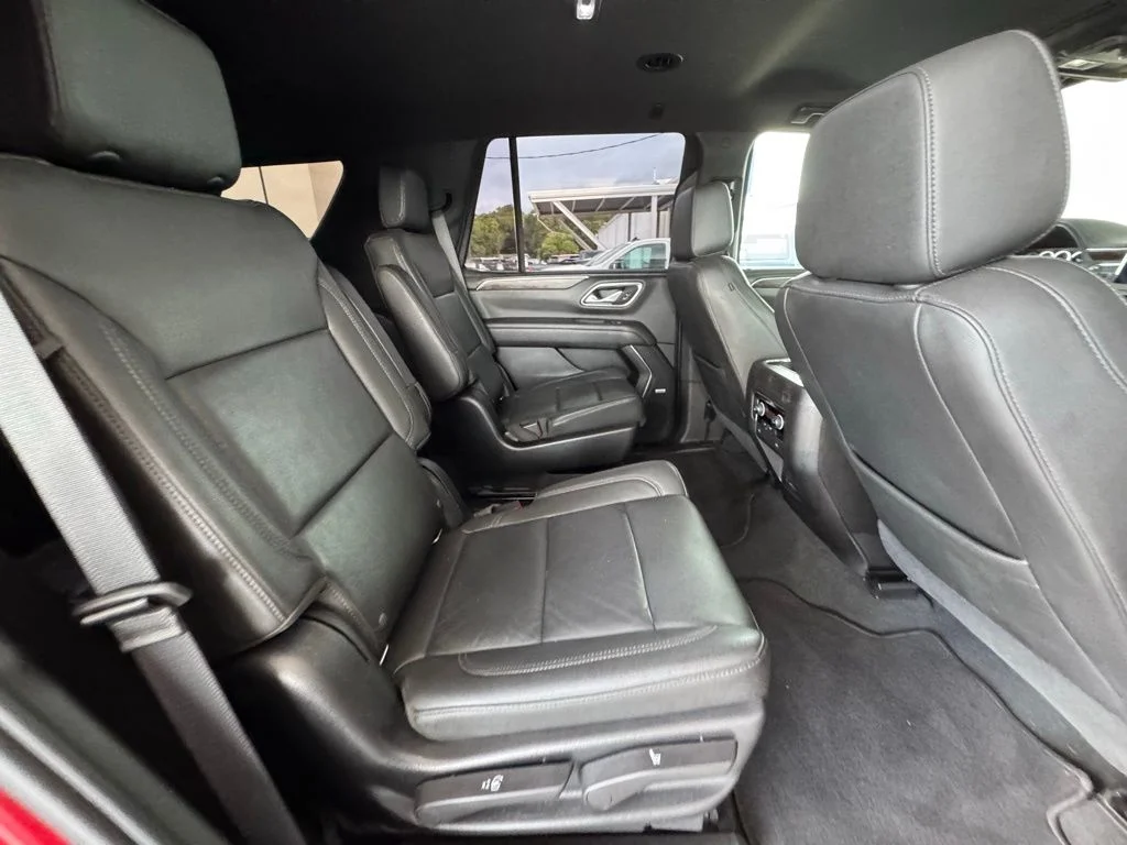 Used 2021 Red Chevrolet Z71 image 26