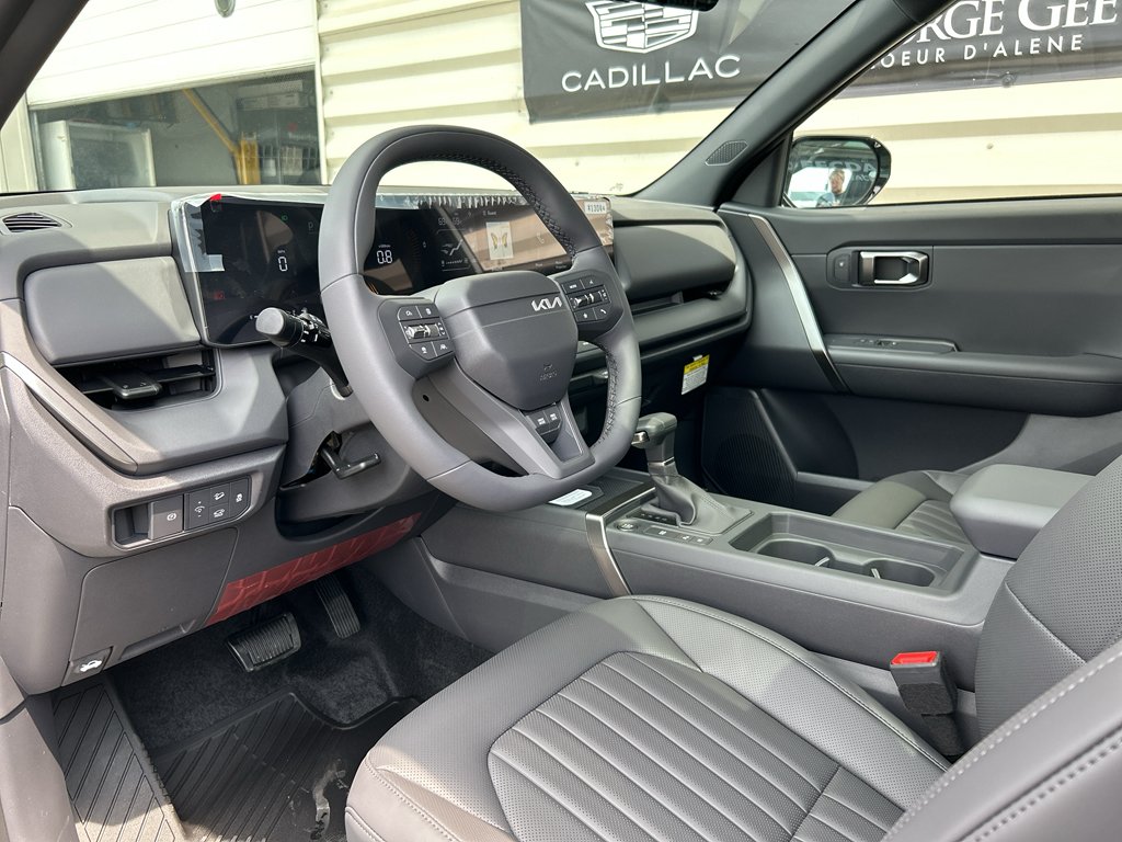 New 2027 Snow White Pearl Kia X-Line S image 10