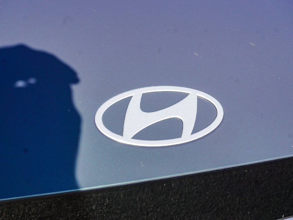 Used 2026 Green Hyundai SE Standard Range image 12