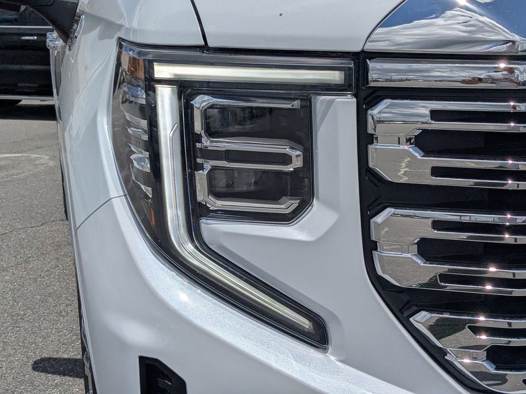 2026 GMC Sierra 1500 Denali - Photo 10