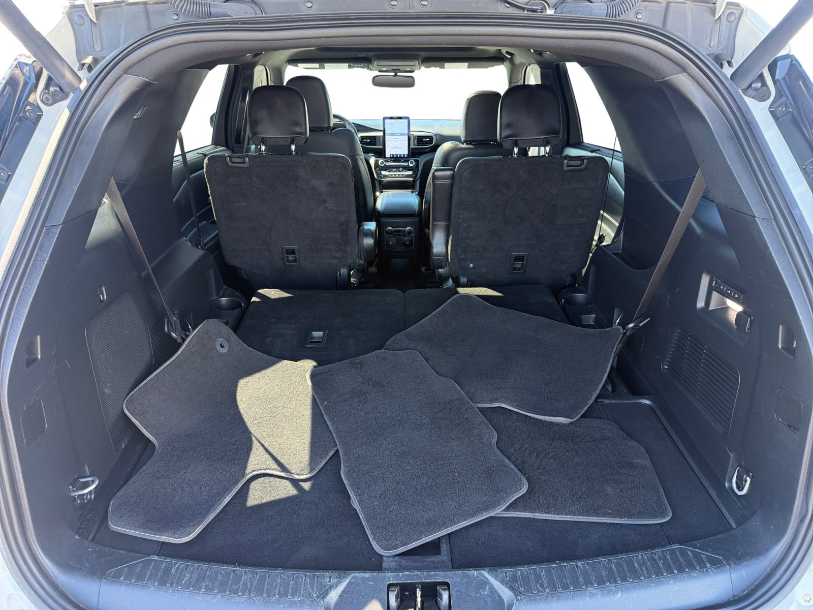 Used 2023 White Metallic Ford ST image 17