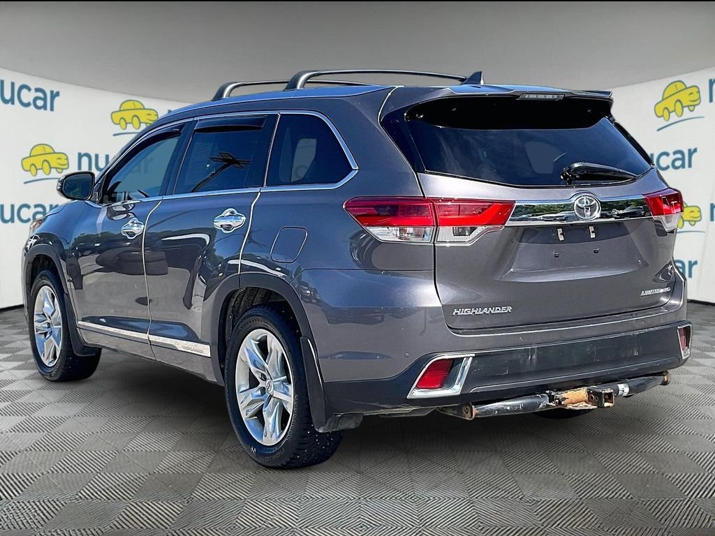 Used 2019 Predawn Gray Mica Toyota Limited Platinum image 4