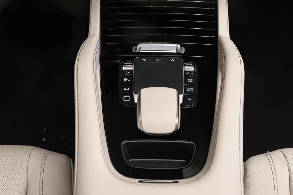 New 2026 Polar White Mercedes-Benz GLE 450 image 35