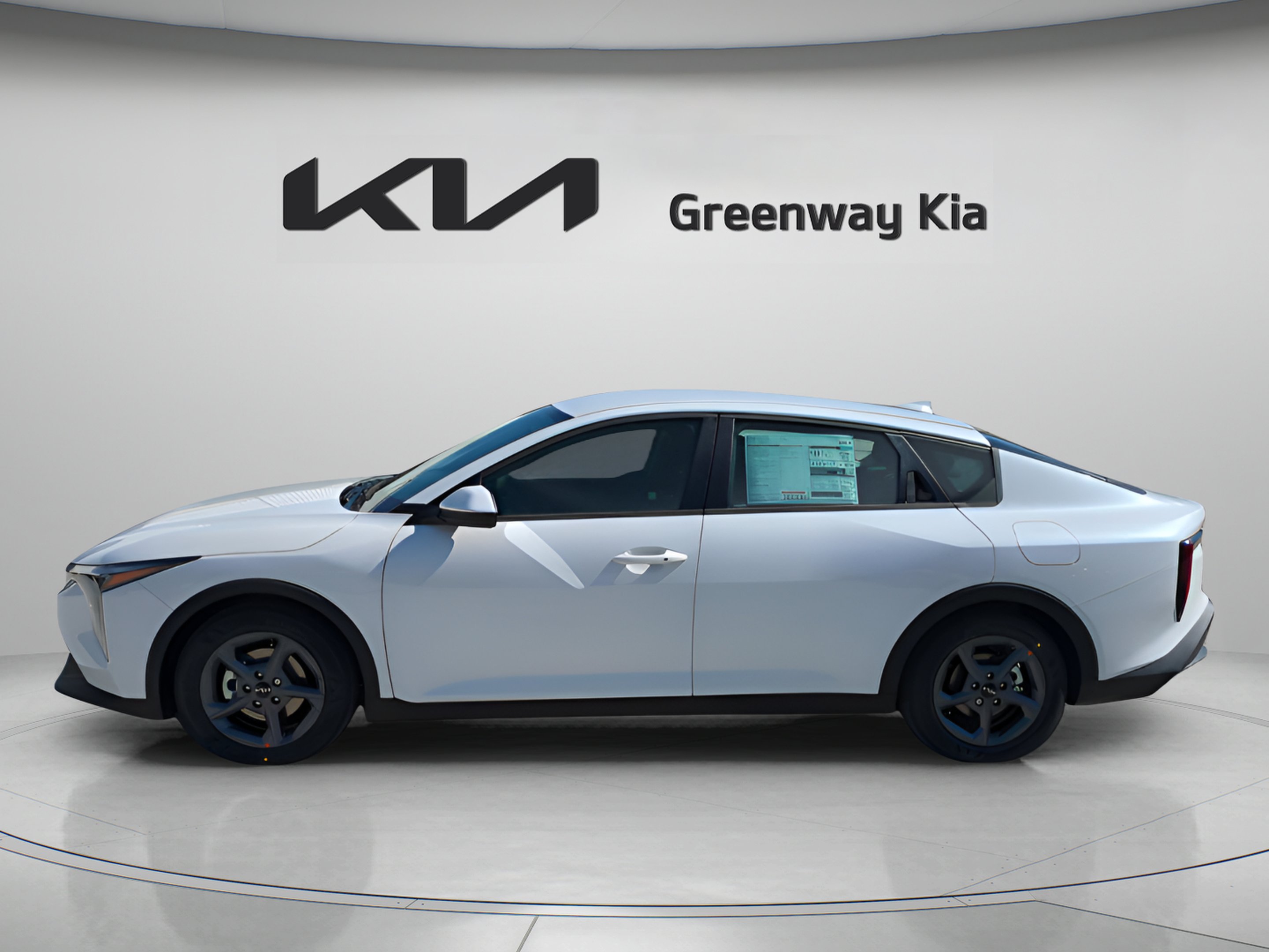 New 2026 Snow White Pearl Kia LXS image 5