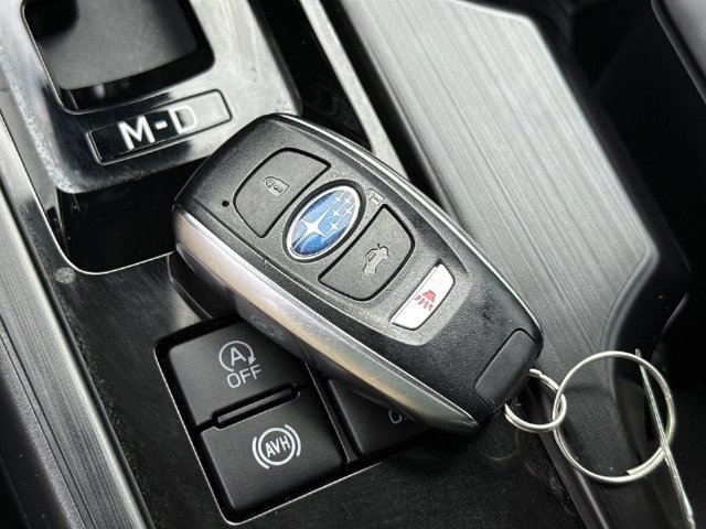 Used 2026 Magnetite Gray Metallic Subaru Limited image 28
