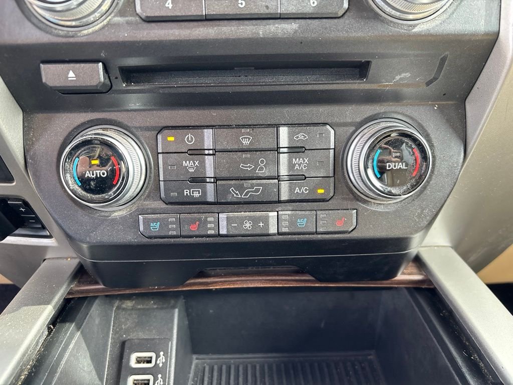 Used 2017 Ruby Red Metallic Tinted Clearcoat Ford Lariat image 30